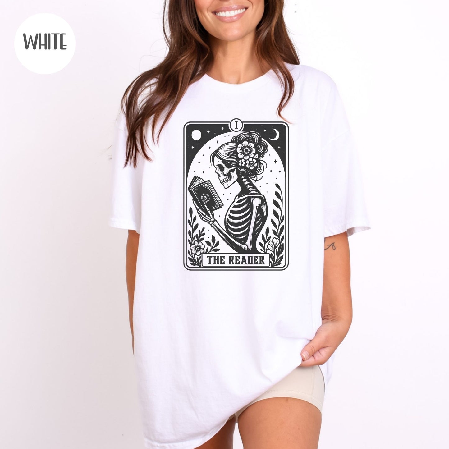 The Reader Tarot Card T-Shirt