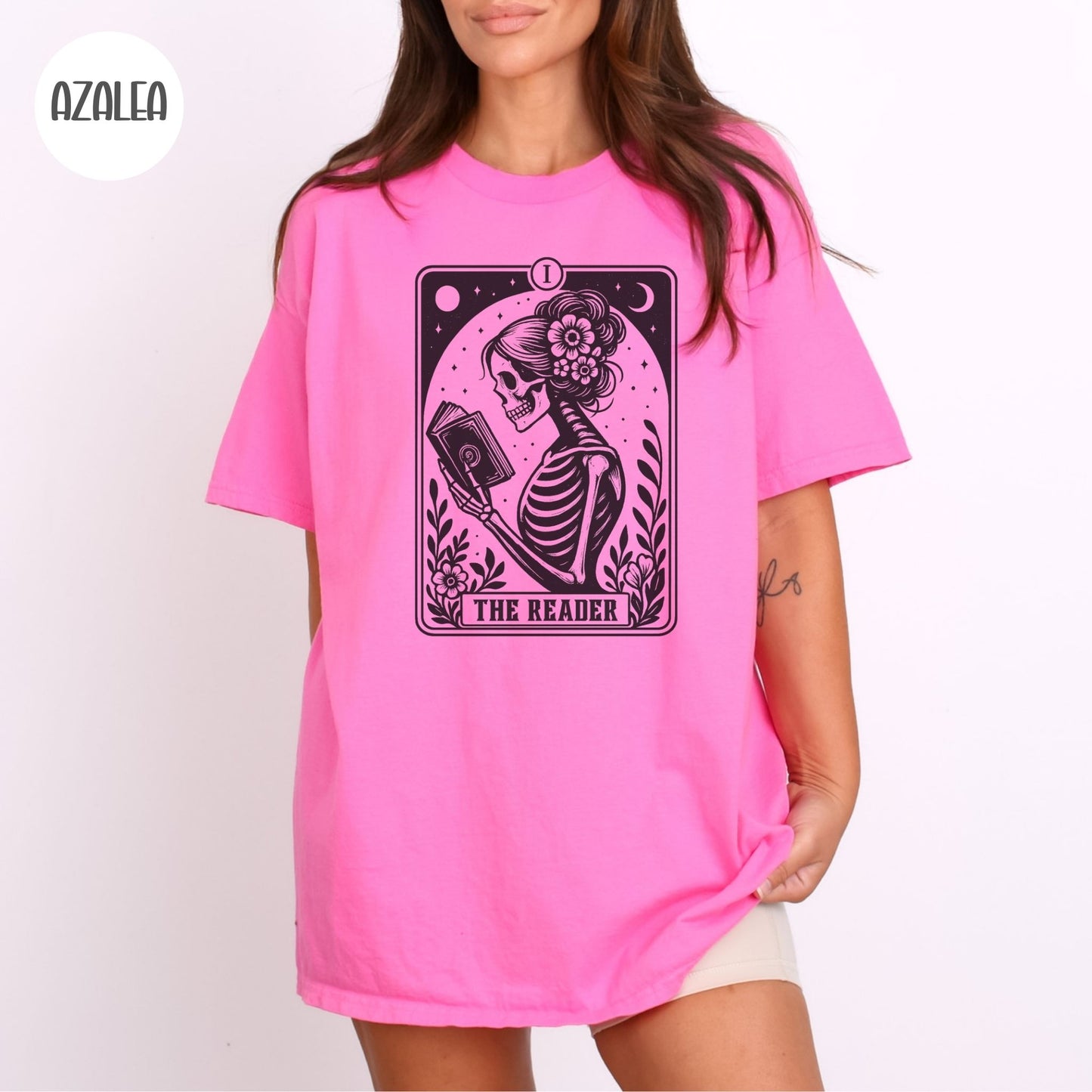The Reader Tarot Card T-Shirt