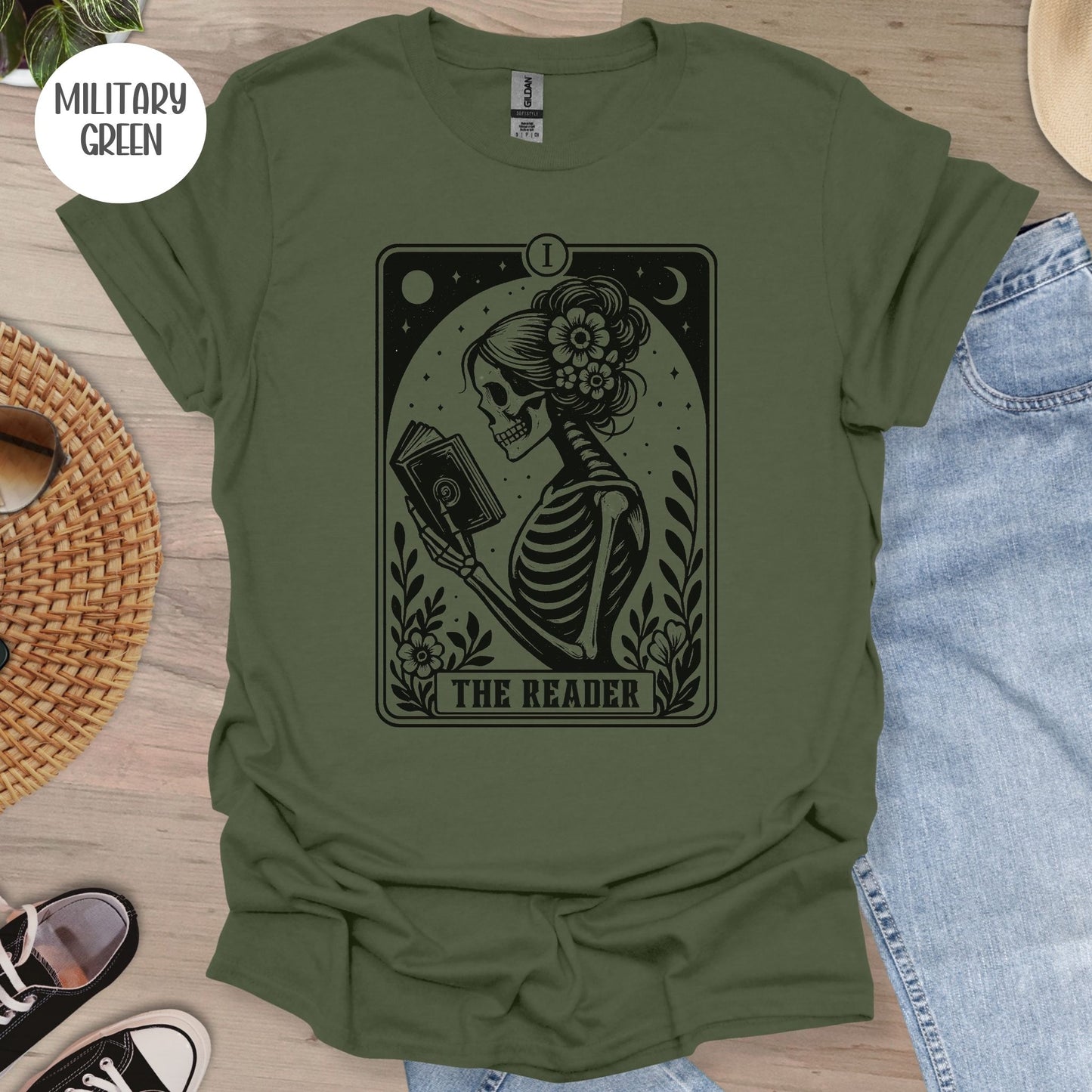 The Reader Tarot Card T-Shirt