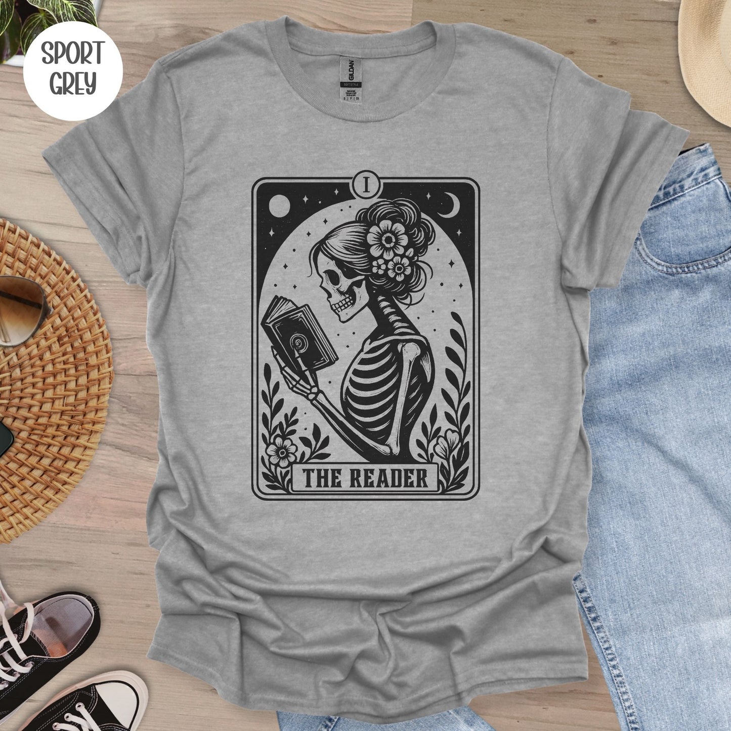 The Reader Tarot Card T-Shirt