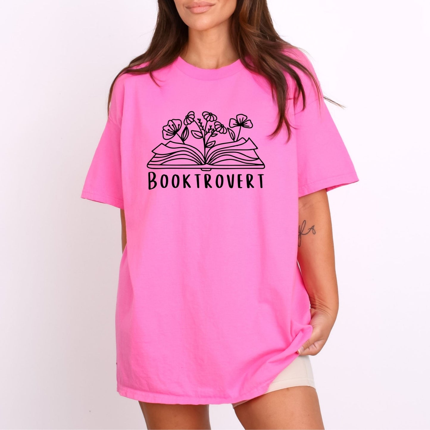 Booktrovert Wildflower T-shirt-Stripeypeach