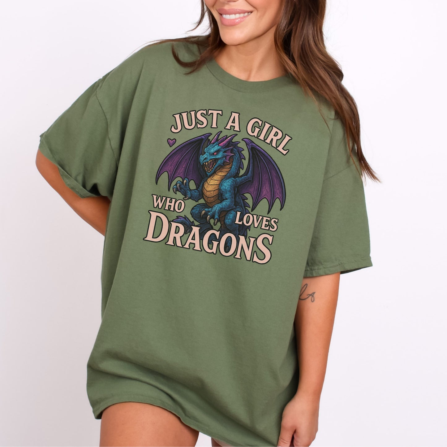 Just a Girl who loves Dragons | Fantasy Book T-Shirt-Stripeypeach