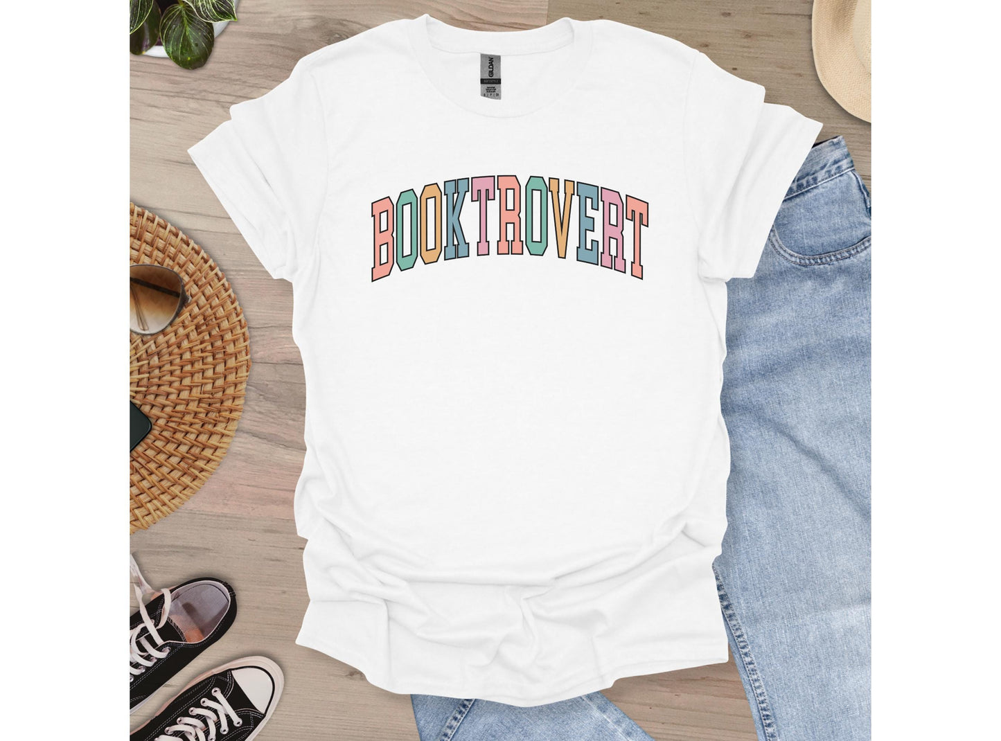 Booktrovert T-shirt