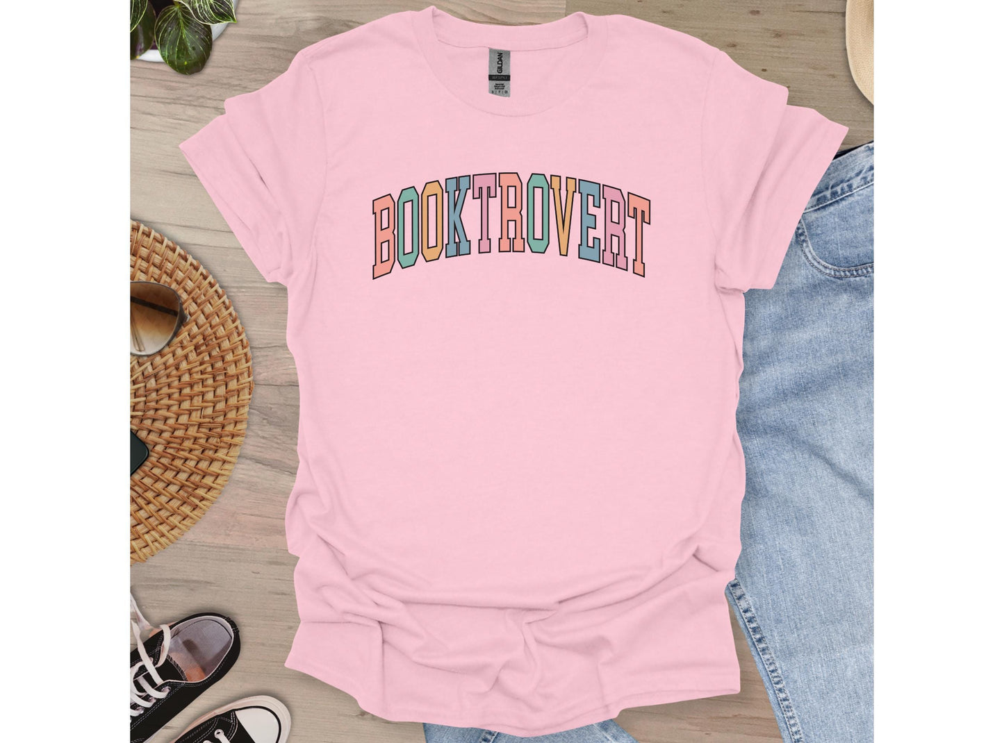 Booktrovert T-shirt