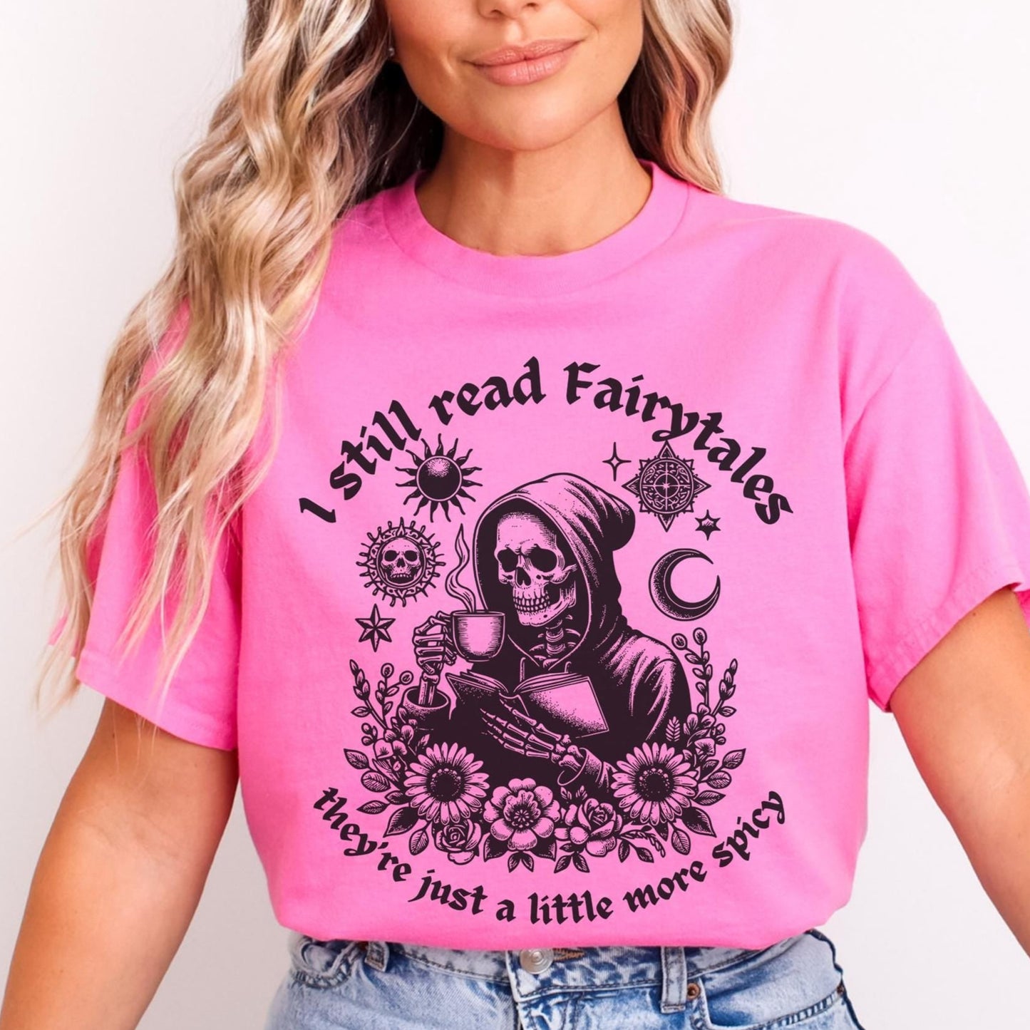 I Still Read Fairytales T-shirt-Stripeypeach