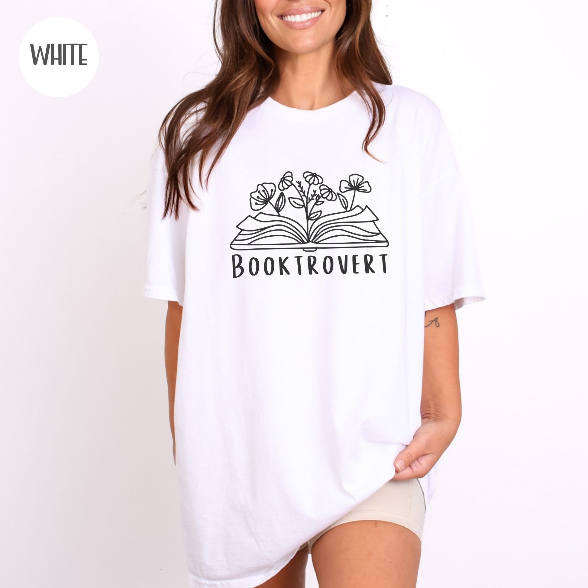 Booktrovert Wildflower T-shirt-Stripeypeach